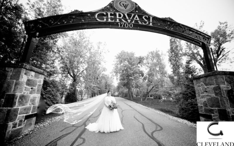 Gervasi vineyards Canton Ohio wedding for Maria & Laz