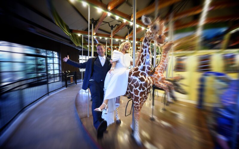 Cleveland Zoo Stillwater Place Ohio wedding for Laura & Aaron
