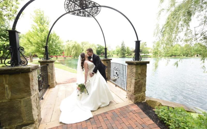 Gervasi Vineyard Ohio wedding for Abigail & Jared
