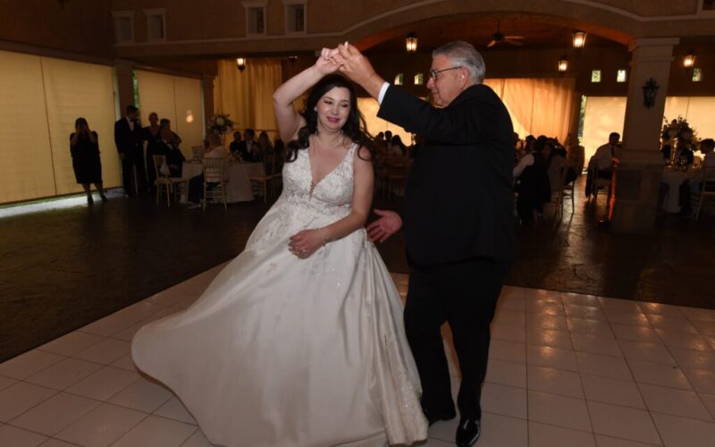 Gervasi Vineyard Ohio wedding for Abigail & Jared