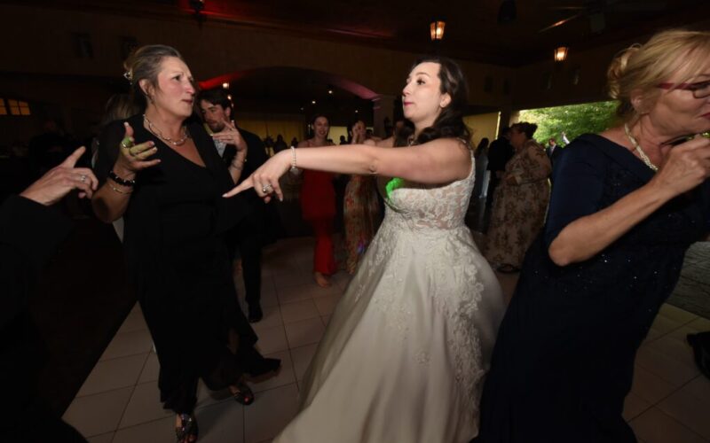 Gervasi Vineyard Ohio wedding for Abigail & Jared